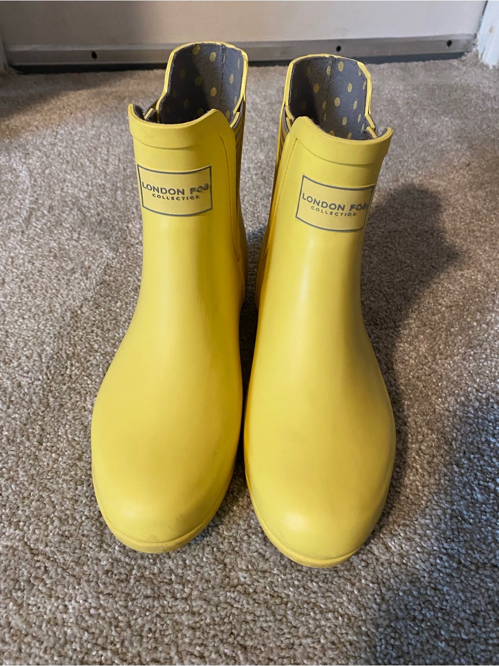 London Fog Piccadilly Yellow Ankle Rain Boots Women's Size 8 Waterproof Designer
